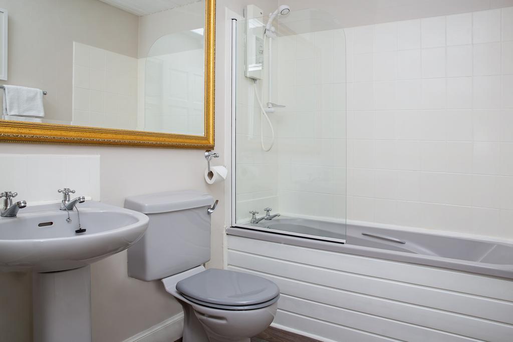 Prestwick Town Center Flat Exterior foto